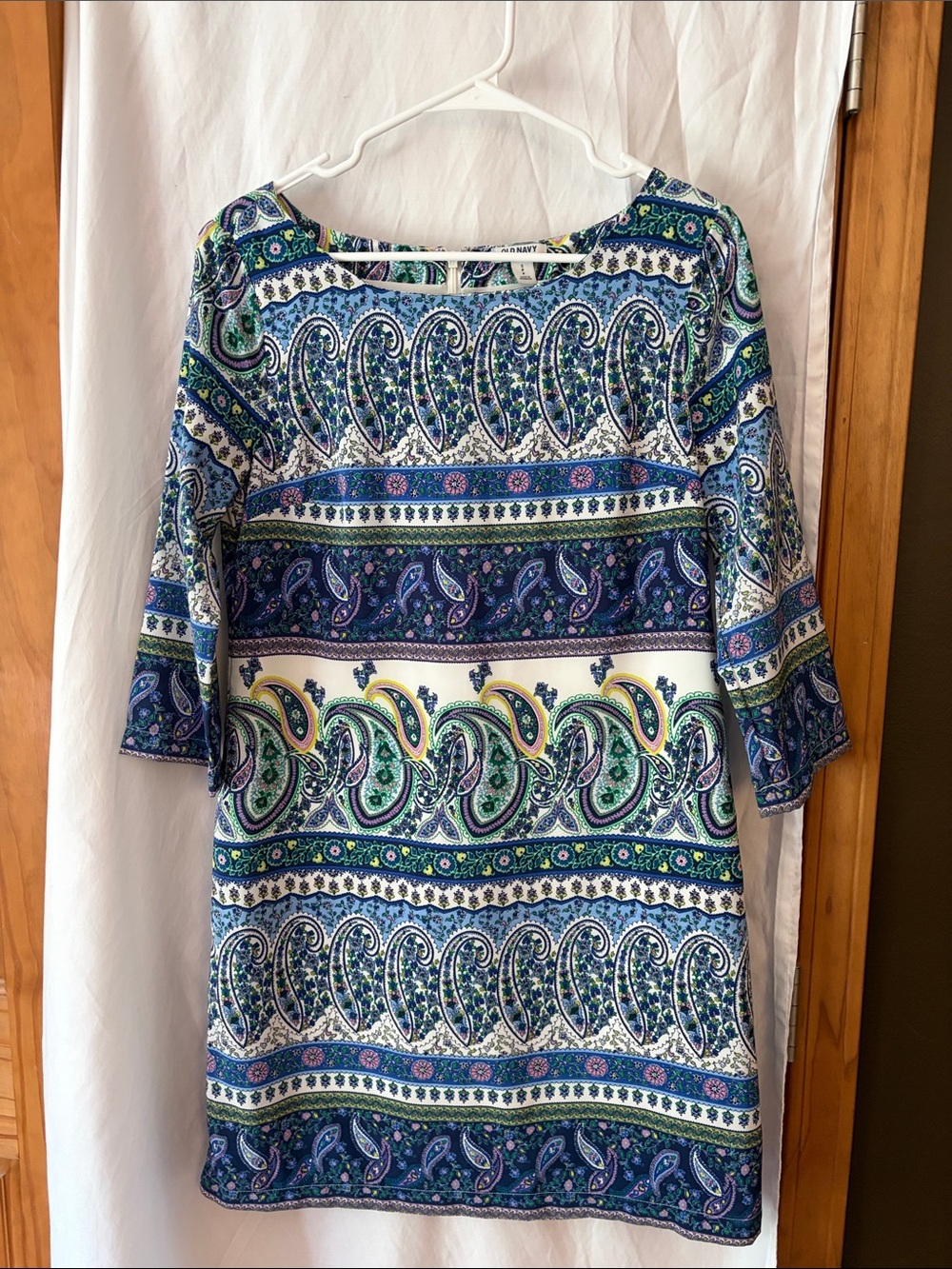 Old Navy Paisley Shift Dress in Blue, Green & White